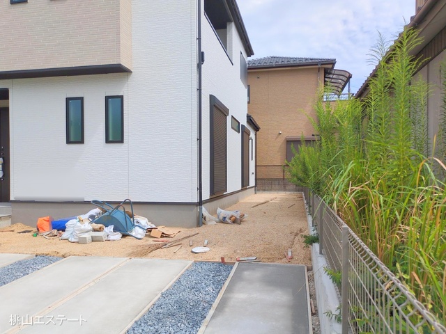 愛知県名古屋市中川区下之一色町字松蔭7丁目の新築戸建て外構写真 2025年9月21日撮影