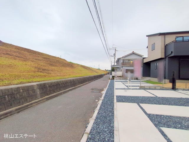 愛知県名古屋市中川区下之一色町字松蔭7丁目の新築戸建て完成写真 2025年10月14日撮影
