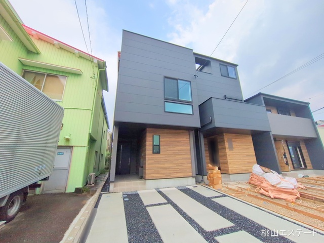 愛知県名古屋市中村区宿跡町3丁目の新築戸建て完成写真 2025年8月25日撮影