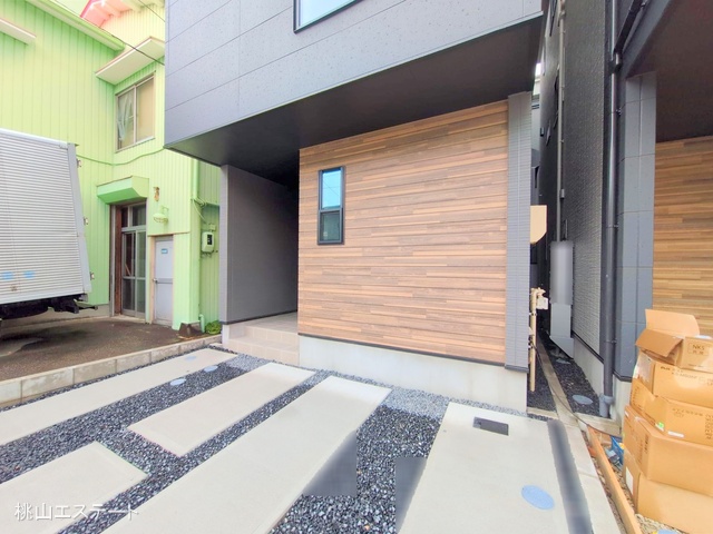 愛知県名古屋市中村区宿跡町3丁目の新築戸建て完成写真 2025年8月25日撮影