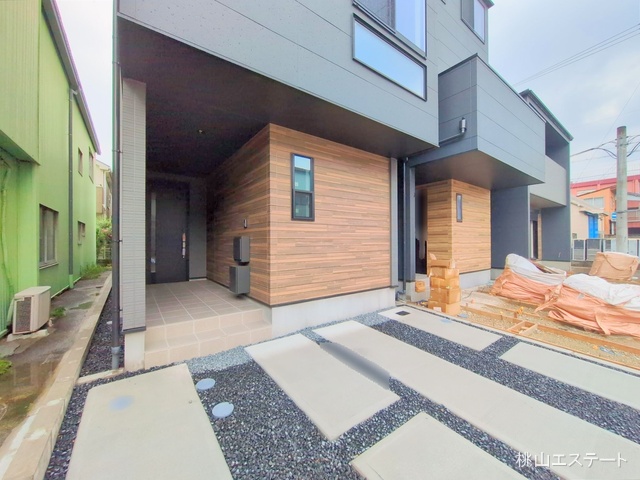 愛知県名古屋市中村区宿跡町3丁目の新築戸建て完成写真 2025年8月25日撮影