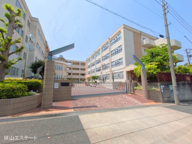 名古屋市立左京山中学校 距離1200m