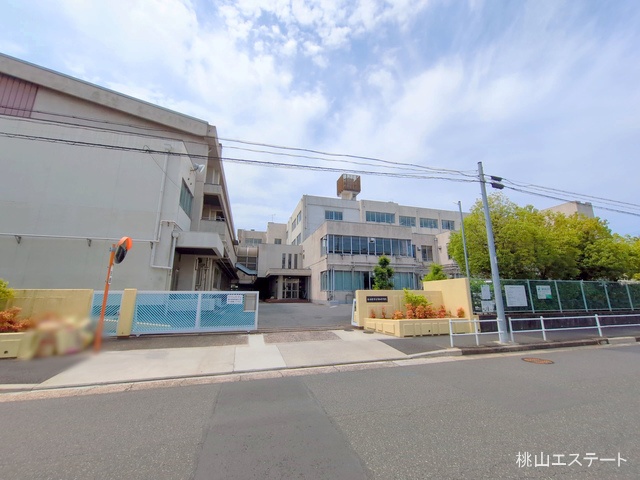 名古屋市立当知中学校 距離1200m