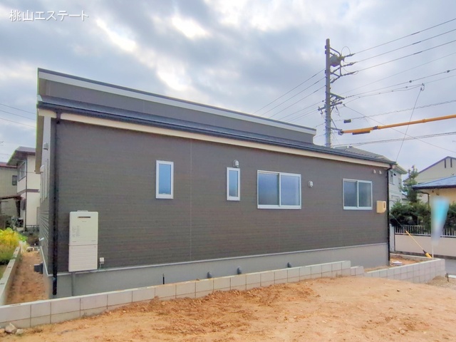 愛知県愛知郡東郷町白鳥１丁目の新築戸建て外構写真 2025年10月13日撮影