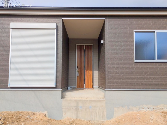 愛知県愛知郡東郷町白鳥１丁目の新築戸建て外構写真 2025年10月13日撮影