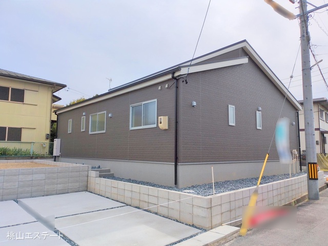 愛知県愛知郡東郷町白鳥１丁目の新築戸建て完成写真 2025年11月5日撮影