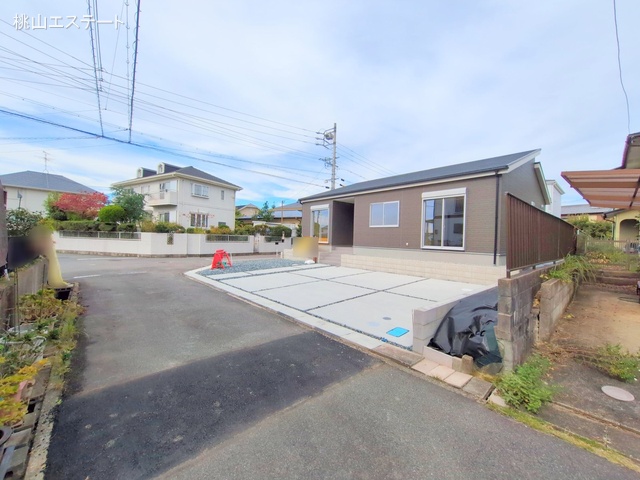 愛知県愛知郡東郷町白鳥１丁目の新築戸建て完成写真 2025年11月5日撮影