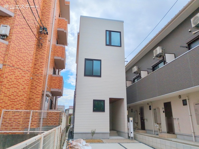 愛知県名古屋市南区鶴田2丁目の新築戸建て完成写真 2025年9月28日撮影