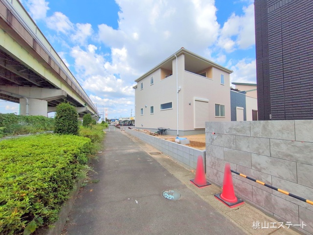 愛知県刈谷市今川町山ノ端の新築戸建て外構写真 2025年9月29日撮影