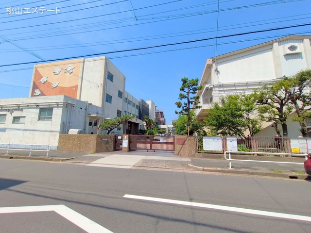 名古屋市立大江中学校 距離450m