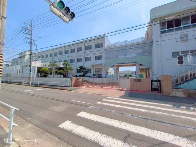 名古屋市立道徳小学校 距離290m