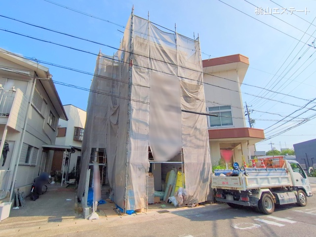 愛知県名古屋市西区こも原町の新築戸建てシート写真 2025年8月28日撮影