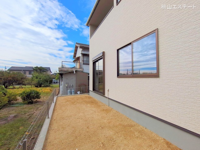 愛知県刈谷市小垣江町下半ノ木の新築戸建て完成写真 2025年11月10日撮影