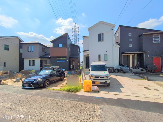 愛知県名古屋市緑区鳴丘1丁目の新築戸建て外構写真 2025年9月7日撮影