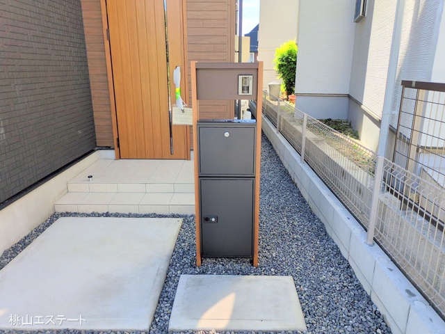 愛知県名古屋市緑区鳴丘1丁目の新築戸建て完成写真 2025年10月5日撮影