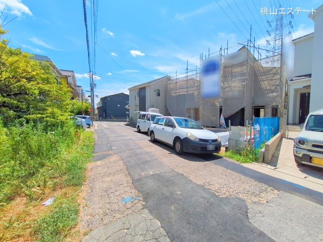 愛知県名古屋市緑区鳴丘1丁目の新築戸建てシート写真 2025年8月7日撮影