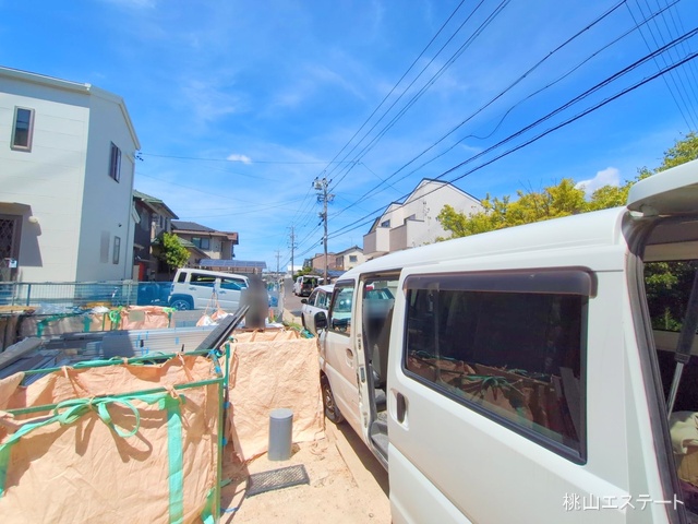 愛知県名古屋市緑区鳴丘1丁目の新築戸建てシート写真 2025年8月7日撮影