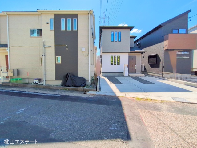 愛知県名古屋市緑区鳴丘1丁目の新築戸建て完成写真 2025年10月5日撮影