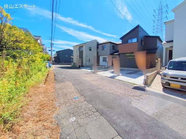 愛知県名古屋市緑区鳴丘1丁目の新築戸建て完成写真 2025年10月5日撮影
