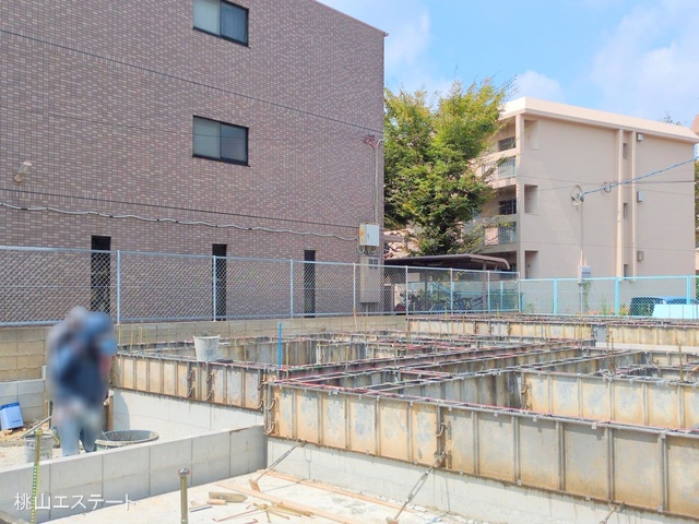 愛知県名古屋市名東区社が丘３丁目の新築戸建て基礎写真 2025年9月16日撮影