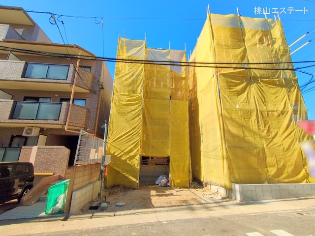愛知県名古屋市名東区社が丘３丁目の新築戸建て上棟写真 2025年10月8日撮影
