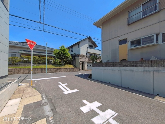 愛知県名古屋市名東区社が丘３丁目の新築戸建て完成写真 2026年4月27日撮影