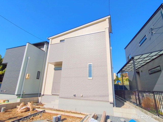 愛知県刈谷市重原本町５丁目の新築戸建て外構写真 2025年11月6日撮影