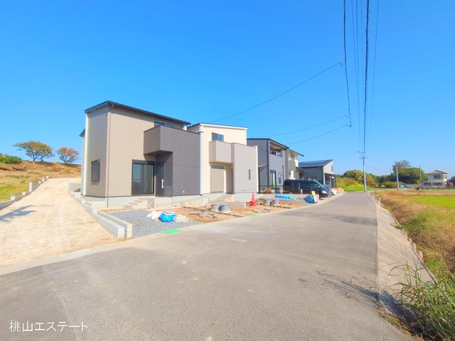 愛知県刈谷市重原本町５丁目の新築戸建て外構写真 2025年11月6日撮影