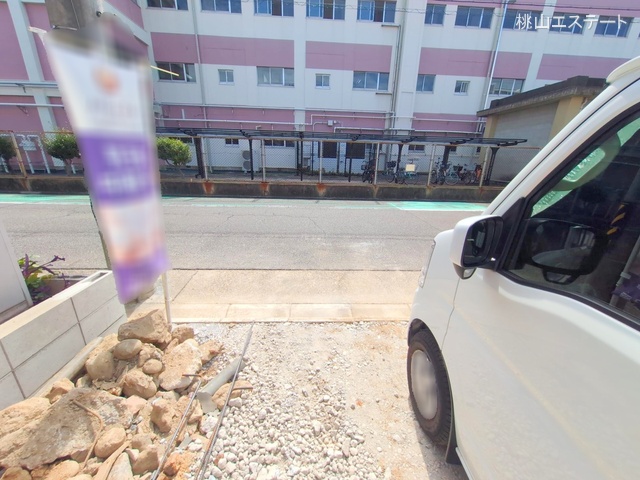 愛知県名古屋市中川区宮脇町２丁目の新築戸建て基礎写真 2025年9月29日撮影