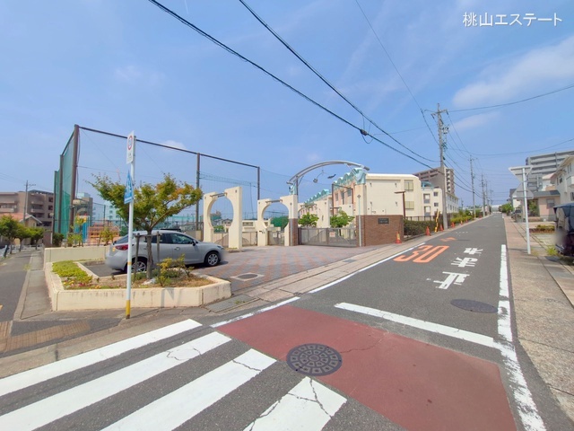 名古屋市立小坂小学校　距離960m