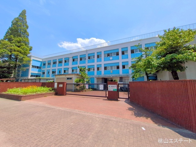 名古屋市立南陽中学校　距離1200m