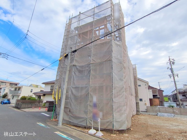 愛知県名古屋市昭和区折戸町３丁目の新築戸建て上棟写真 2025年11月10日撮影