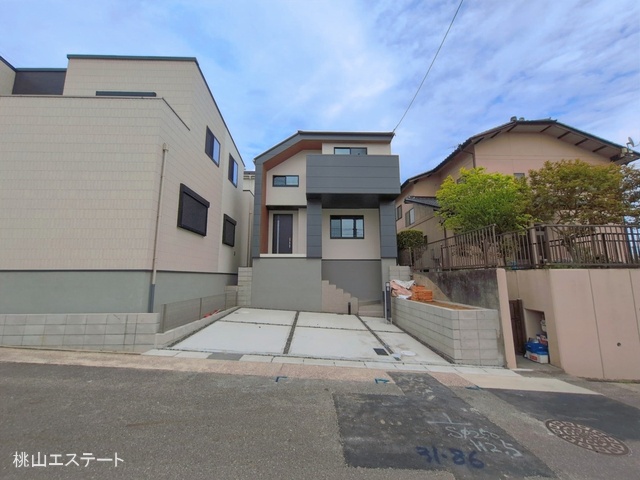 愛知県名古屋市天白区梅が丘３丁目の新築戸建て完成写真 2026年4月13日撮影