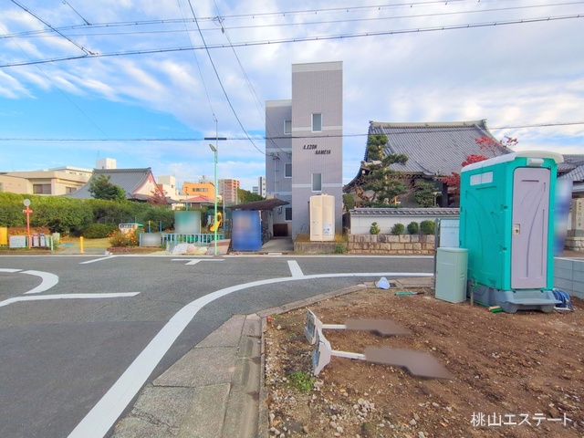 愛知県名古屋市東区徳川２丁目の新築戸建て基礎写真 2025年11月10日撮影