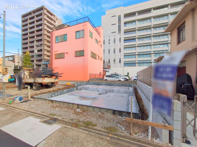 愛知県名古屋市東区徳川１丁目の新築戸建て基礎写真 2025年11月10日撮影