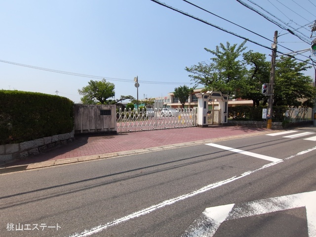 名古屋市立平子小学校　距離250m