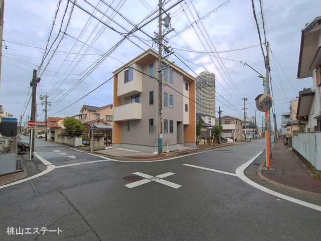 愛知県名古屋市北区成願寺1丁目の新築戸建て完成写真 2026年3月25日撮影