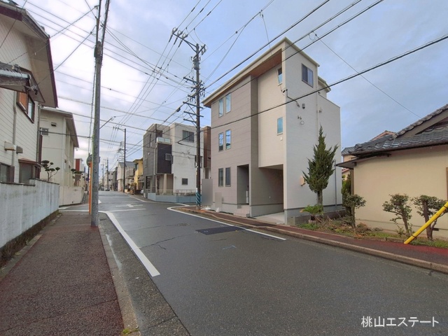 愛知県名古屋市北区成願寺1丁目の新築戸建て完成写真 2026年3月25日撮影