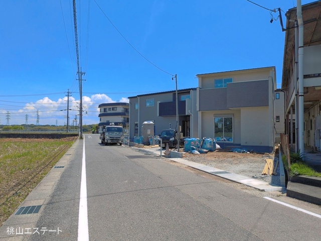 愛知県刈谷市井ケ谷町青木の新築戸建て外構写真 2026年5月13日撮影