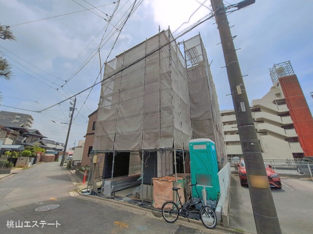 愛知県名古屋市中川区松葉町２丁目の新築戸建てシート写真 2026年4月16日撮影