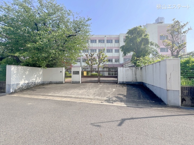 名古屋市立浮野小学校　距離880m