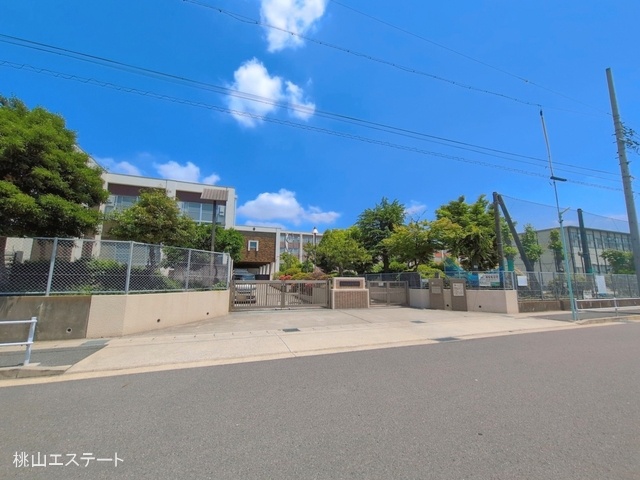 名古屋市立南陽小学校　距離750m