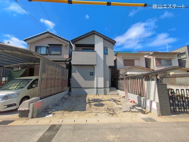愛知県名古屋市緑区鳴海町字中汐田の新築戸建て外構写真 2026年5月10日撮影