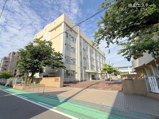 名古屋市立杉村小学校 距離310m