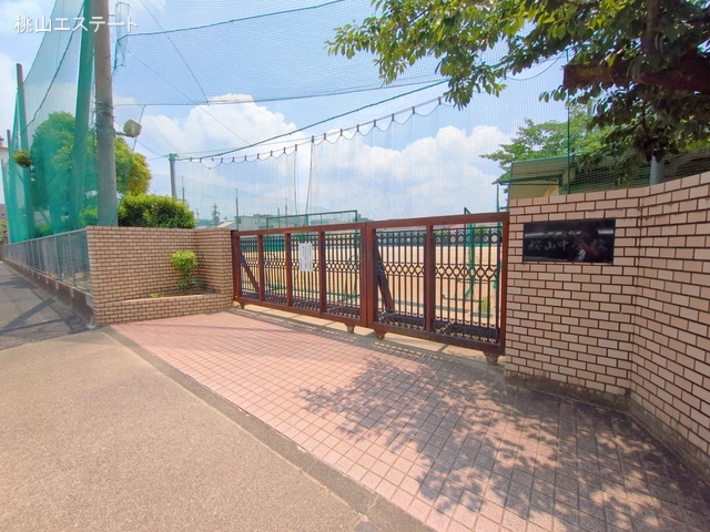 名古屋市立桜山中学校 距離450m