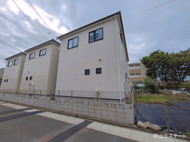 愛知県名古屋市中村区諏訪町２丁目の新築戸建て完成写真 2026年6月8日撮影
