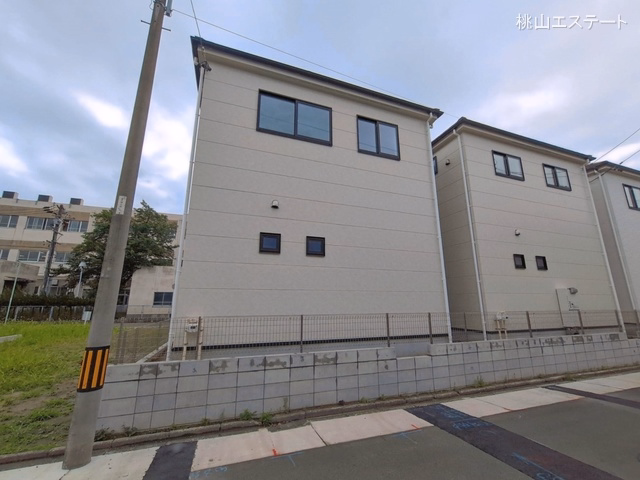 愛知県名古屋市中村区諏訪町２丁目の新築戸建て完成写真 2026年6月8日撮影