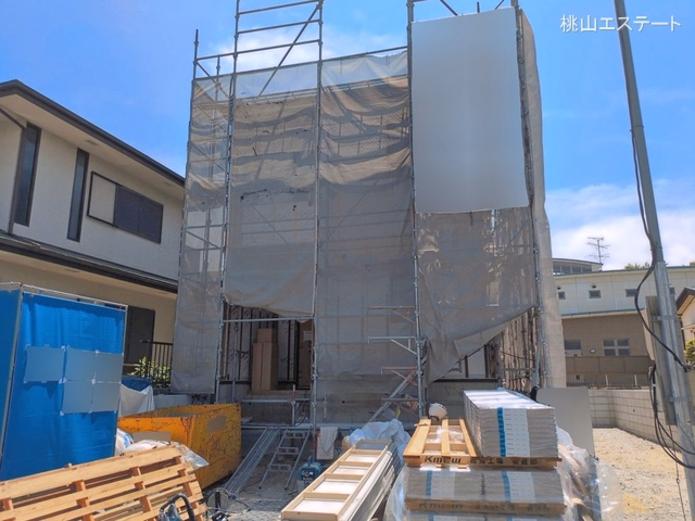 愛知県名古屋市港区秋葉１丁目の新築戸建てシート写真 2026年5月18日撮影
