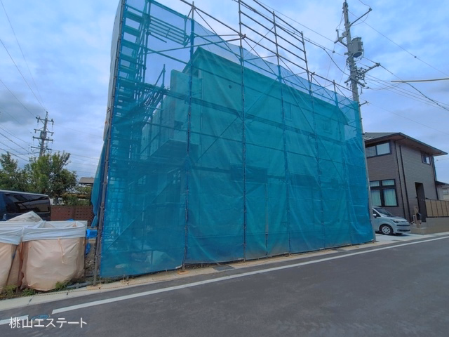 愛知県刈谷市井ケ谷町井田の新築戸建てシート写真 2026年6月23日撮影