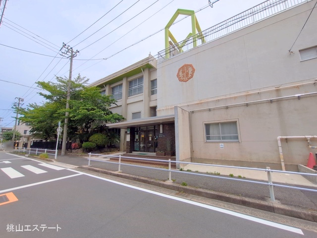 名古屋市立昭和橋小学校 距離180m